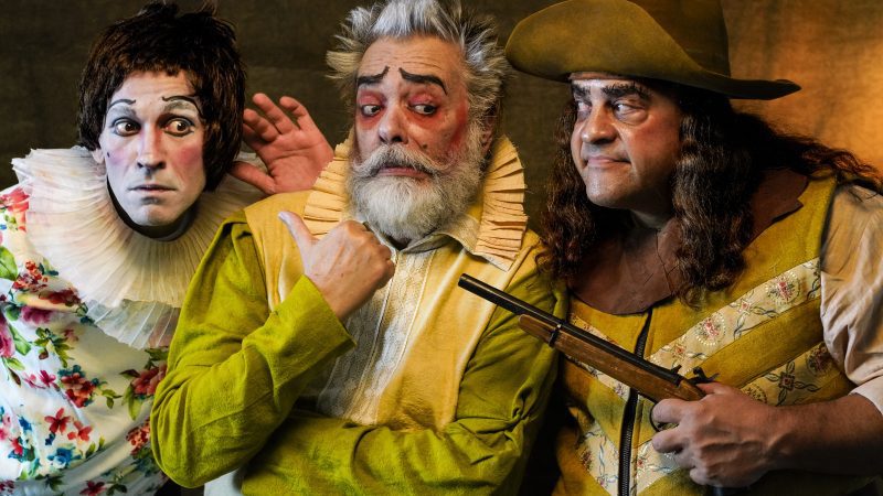 “Entre a Cruz e os Canibais” circula por teatros municipais e revisita as origens de São Paulo