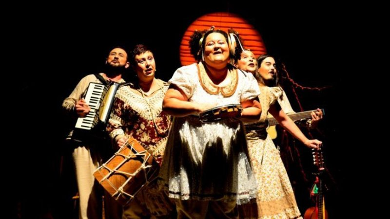 Musical virtual “Oi Lá, Inezita” homenageia Inezita Barroso