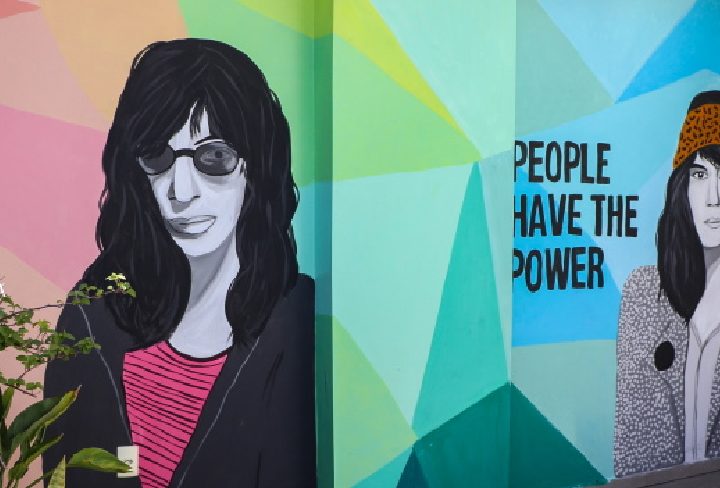 Artista plástica paranaense homenageia Joey Ramone e Patti Smith