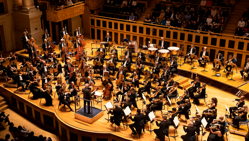 OSESP em notável performance orquestral na Sala São Paulo