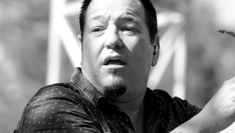 Steve Harwell morre aos 56 anos